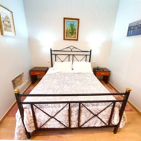 Bed & Breakfast Residencia Lis 2*
