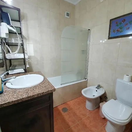 Residencia Lis 2*