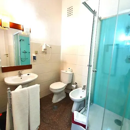 Residencia Lis 2*