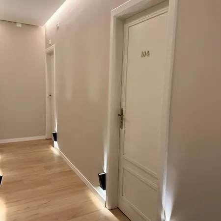 Residencia Lis And Parking Hotel Porto