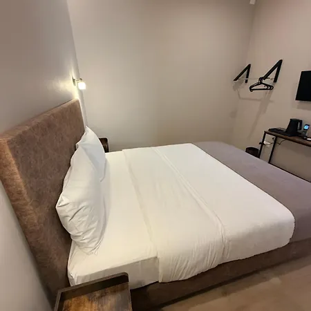 Residencia Lis And Parking Porto