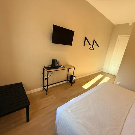 Residencia Lis And Parking Hotel Porto