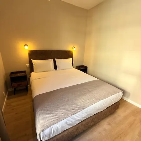 Residencia Lis And Parking 2* Porto