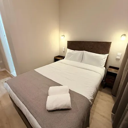 Residencia Lis And Parking 2*