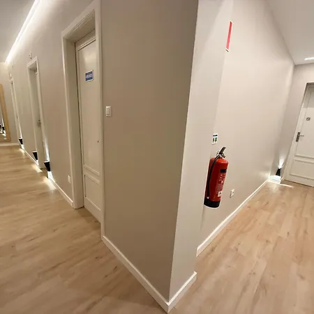 Residencia Lis And Parking Porto